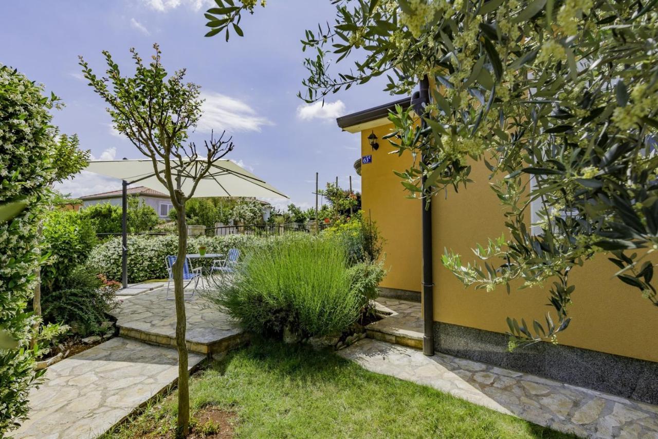 Bozica House With Apartment Umag Kültér fotó